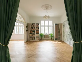 Dieser Anbieter hat keine Bildbeschreibung für dieses Bild hinterlegt