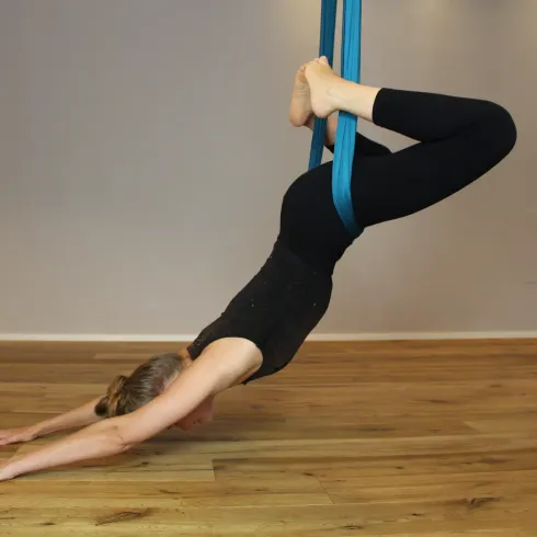 Aerial Yin & Yang Yoga @ Komjun