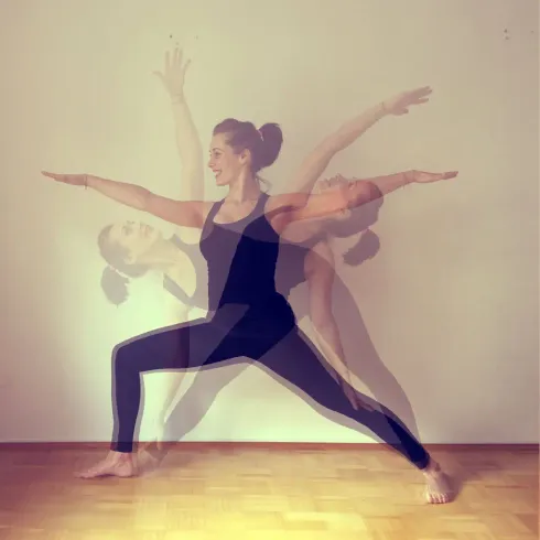 Gentle Flow Yoga - Online  Englisch @ Akasha Berlin
