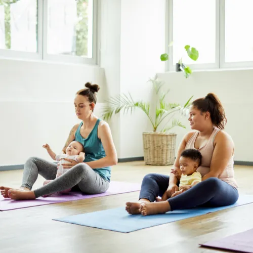 Mama & Baby Kurs @ Dein Yoga Leo