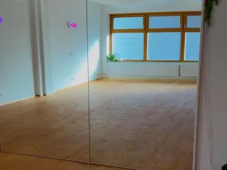 Dieser Anbieter hat keine Bildbeschreibung für dieses Bild hinterlegt