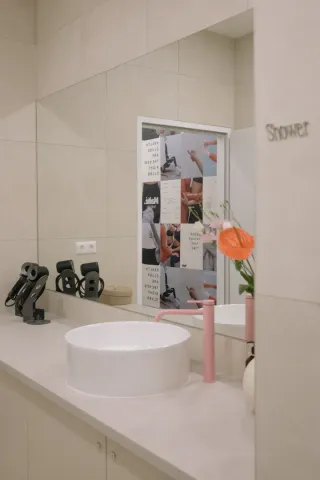 Dieser Anbieter hat keine Bildbeschreibung für dieses Bild hinterlegt