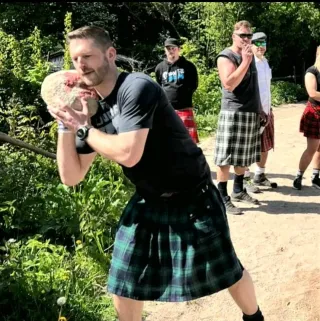 Tom