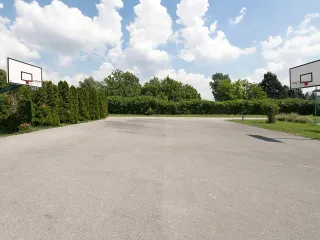 Dieser Anbieter hat keine Bildbeschreibung für dieses Bild hinterlegt