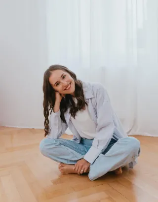 Mona