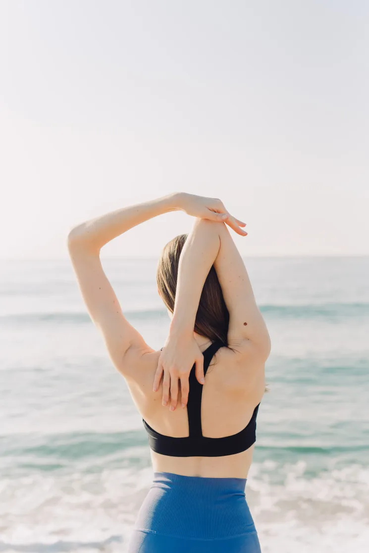 Online Yoga Kurs: Yogatherapie 1: Rücken, Schultern, Nacken & Kiefer @ Stadtyogini  - Adaptives Yoga & Ayurvedic Yoga Therapy