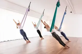 Aerial Yoga - Einsteiger Workshop (Deutsch) 19.03.23 @ mint Basel