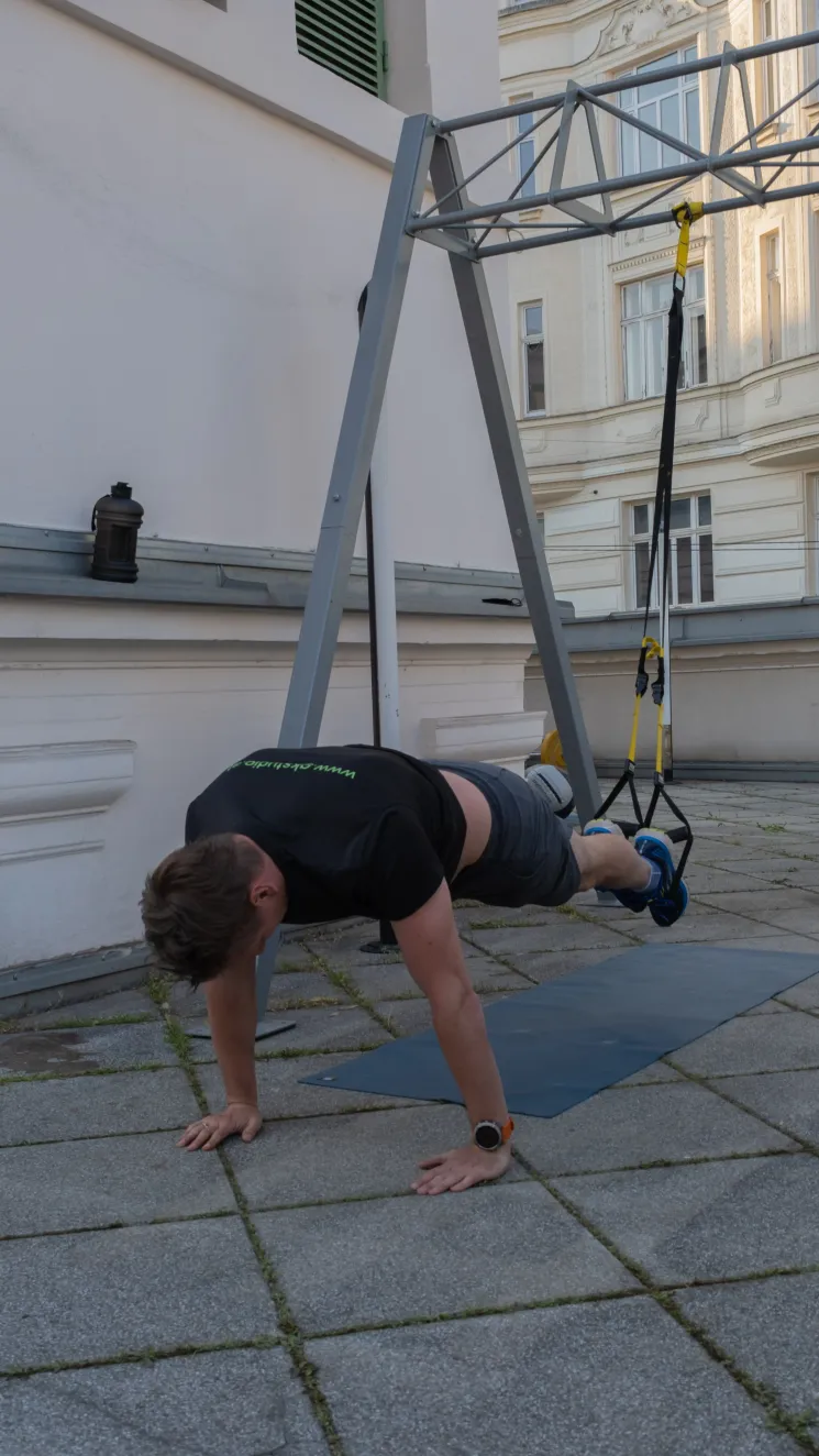 TRX® & HIIT @ Personal Group Fitness - Vienna
