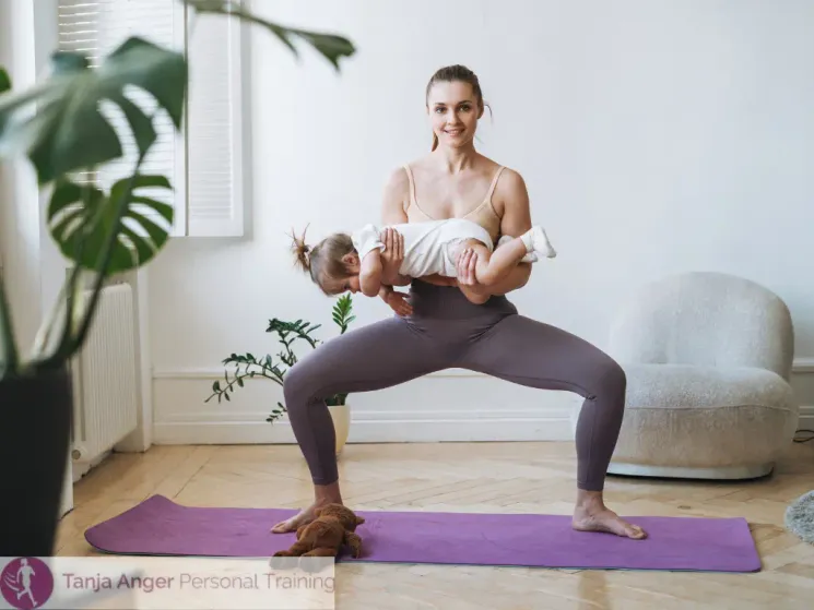 Mami Workout INDOOR 10:45 Uhr, fester 8 Termine Präventionskurs, krankenkassenzertifiziert @ Tanja Anger Personal Training