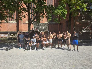 Dieser Anbieter hat keine Bildbeschreibung für dieses Bild hinterlegt