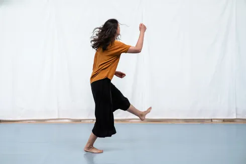 Contemplative Dance Practice - achtsame Bewegung @ Redwood Yoga Bonn