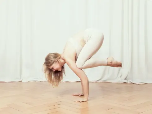 Yoga for strength / flexibility (ONLINE) @ Yoga Lab Zürich