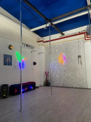 Dieser Anbieter hat keine Bildbeschreibung für dieses Bild hinterlegt