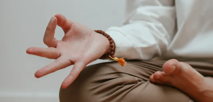 Mantra, Mudra, Kriya – Theorie & Praxis @ Shunya & Jay - Yoga und Yogatherapie