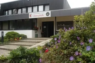 Dieser Anbieter hat keine Bildbeschreibung für dieses Bild hinterlegt