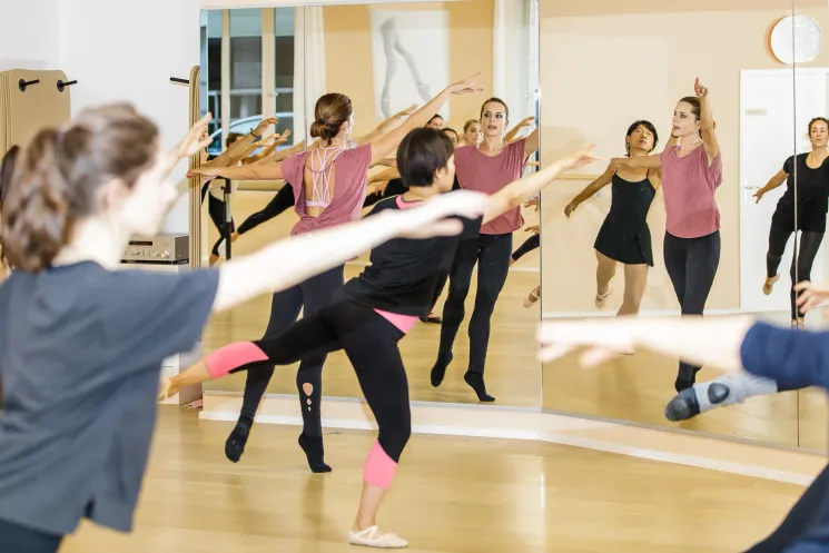 Advanced Ballet Class @ Ballet for everyone - Veronique Tamaccio