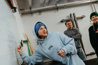 Dieser Anbieter hat keine Bildbeschreibung für dieses Bild hinterlegt