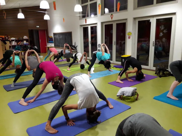 Clothilde Yoga 63270 Online Buchen