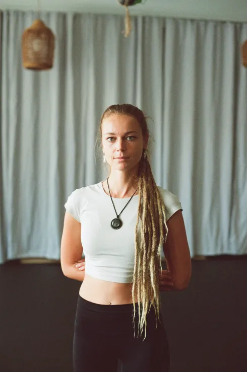 SPECIAL CLASS: POWER YOGA MEETS BUDDHIST WISDOM by Henny @ OPEN STUDIOS – Loft