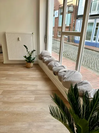 Dieser Anbieter hat keine Bildbeschreibung für dieses Bild hinterlegt