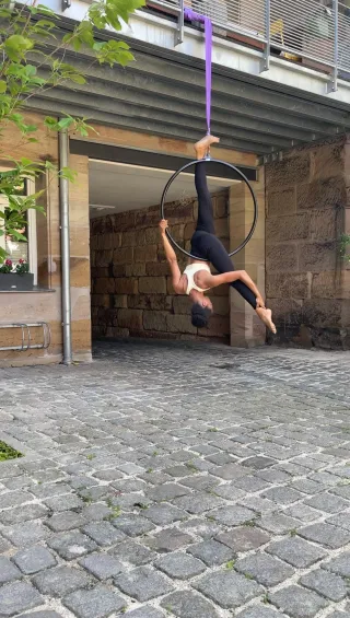 Dieser Anbieter hat keine Bildbeschreibung für dieses Bild hinterlegt