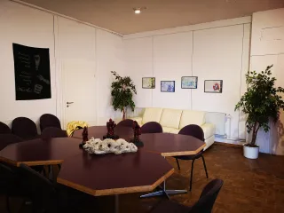 Dieser Anbieter hat keine Bildbeschreibung für dieses Bild hinterlegt