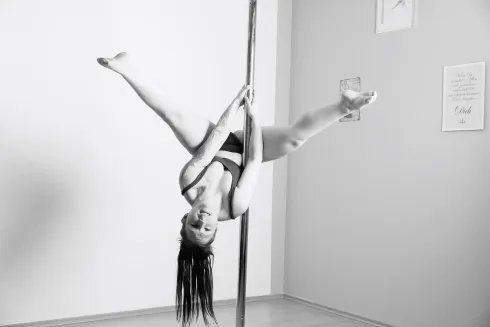 Mount & Invert Lab @ Rise & Flow Pole Studio