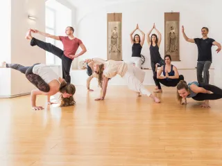 Dieser Anbieter hat keine Bildbeschreibung für dieses Bild hinterlegt