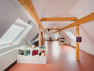 Dieser Anbieter hat keine Bildbeschreibung für dieses Bild hinterlegt