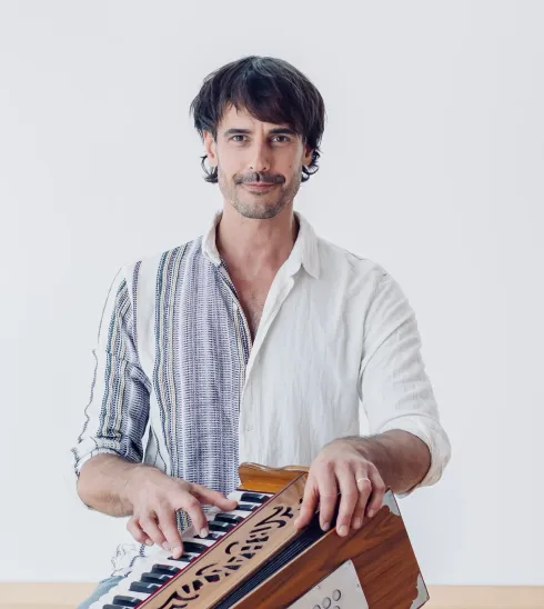 Magie der Mantras - Kirtan mit Valentin Schreyer @ Mynd Yoga