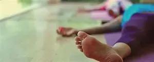 Yoga für gesunde Füsse @ Yoga Sivananda