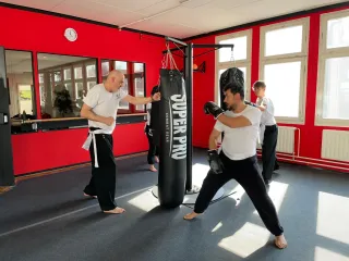 Dieser Anbieter hat keine Bildbeschreibung für dieses Bild hinterlegt