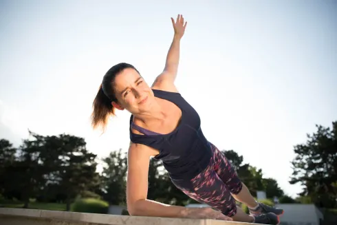 Fit durch die Mittagspause - im Home Office (online) @ Silke Schermann - Feelgoodtraining