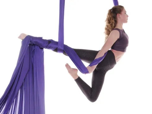 Aerial Silk - Working on Inverts @ Aerial Infinity