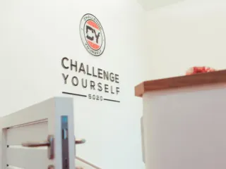 Dieser Anbieter hat keine Bildbeschreibung für dieses Bild hinterlegt