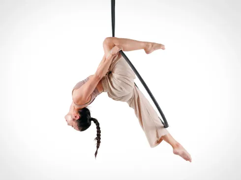 Hoop - Level 3 @ Aerial Silk Vienna