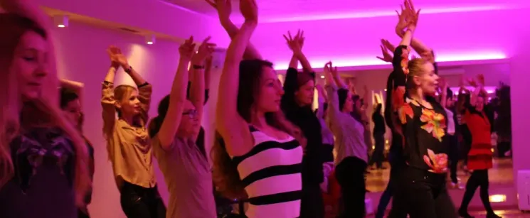 Bachata Ladies Style - Crash Workshop @ Salsanena