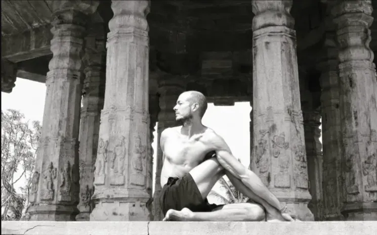 Kriya Sadhana: Creating Your Personal Practice @ Feelgoodstudio 1040 " Movement / Vritti "