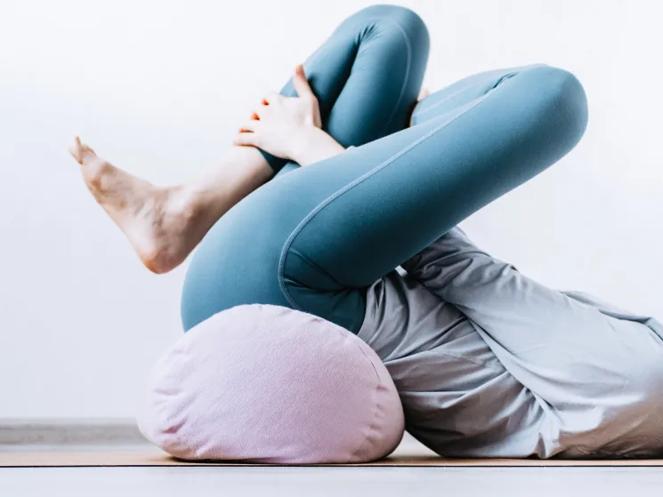 Workshop: Stärke deine Körpermitte – deinen Beckenboden @ Om Shanti Yoga