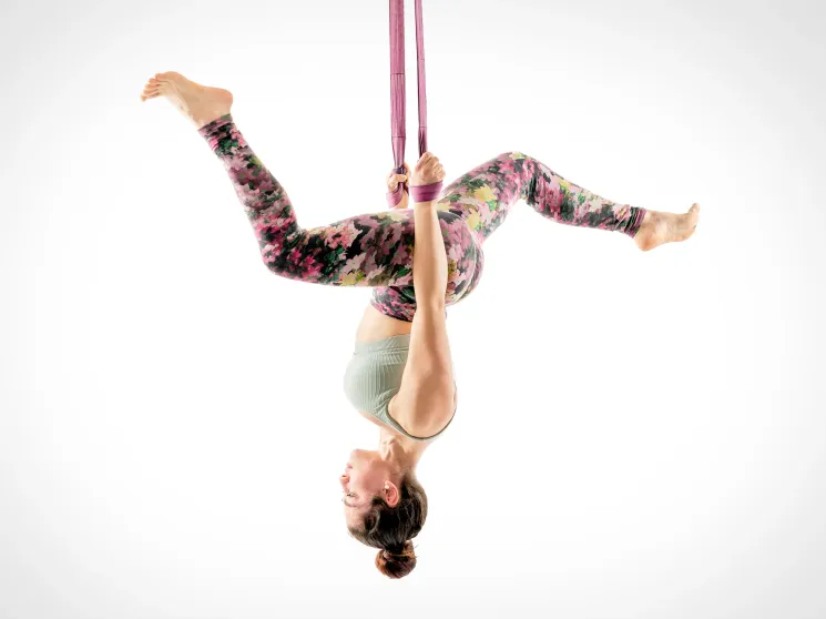 Straps - Intermediate @ Aerial Silk Vienna