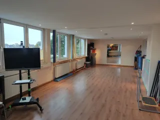 Dieser Anbieter hat keine Bildbeschreibung für dieses Bild hinterlegt