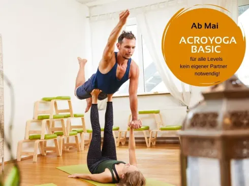  AcroYoga Beginner Workshop @ Maitri Yoga | Studio Sternstraße