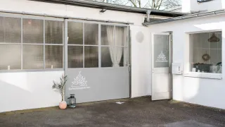 Dieser Anbieter hat keine Bildbeschreibung für dieses Bild hinterlegt