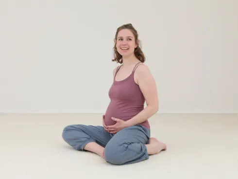 Yoga für Schwangere (Inhouse) 7x Mi ab 13.03.24 @ Yoga Vidya Speyer