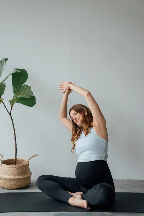 Yoga für Schwangere mit Vanessa - Start: 07.02.2025 - 07.03.2025 @ Tiny Hamburg