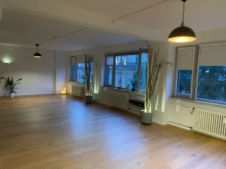 Dieser Anbieter hat keine Bildbeschreibung für dieses Bild hinterlegt