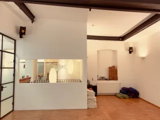 Dieser Anbieter hat keine Bildbeschreibung für dieses Bild hinterlegt