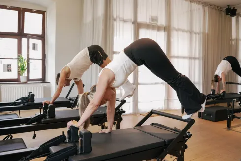 Flying Cat - Reformer Pilates
