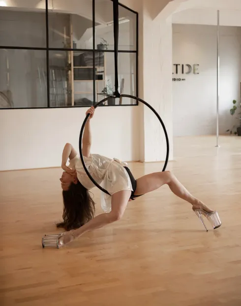 Sensual Hoop & Floor @ Soultide