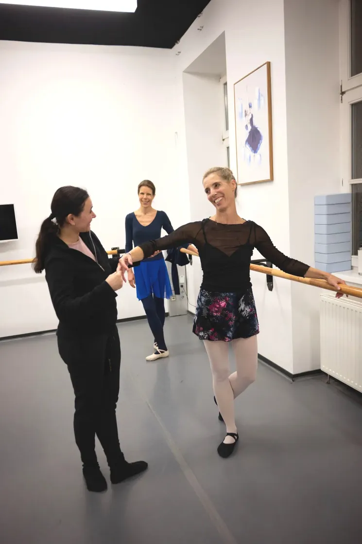Ballett für Erwachsene  Donnerstag 9 Uhr ( Anfänger) @ Ballettschule DANCEWORLD